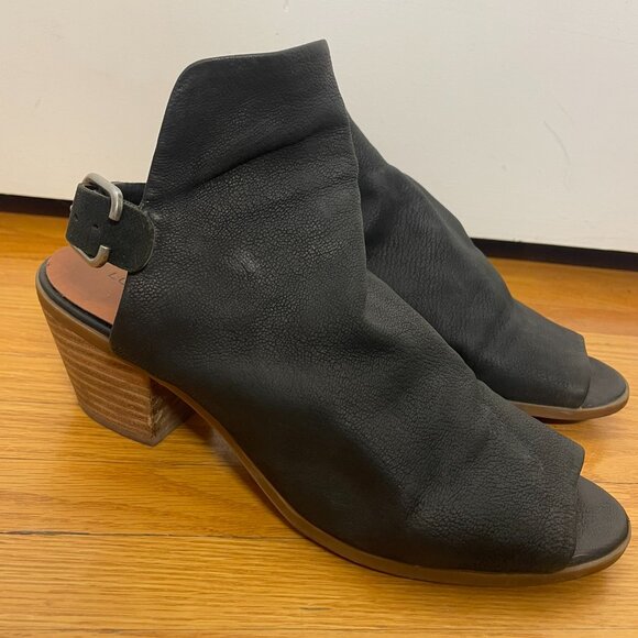 Leather sling back peep toe booties - Picture 4 of 4